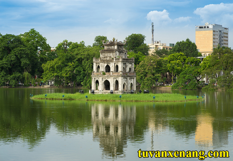 xe điện chở khách du lịch tại Hà Nội
